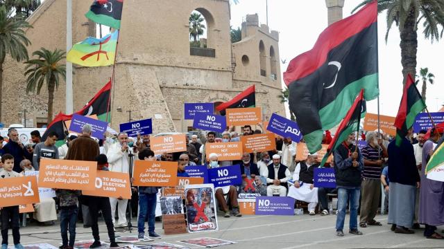 Libyada Kaddafi ve Hafterin adaylığı protesto edildi