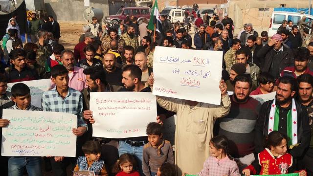 Suriyeliler, 4 yaşındaki çocuğa tecavüzden sorumlu tuttukları PKKyı protesto etti
