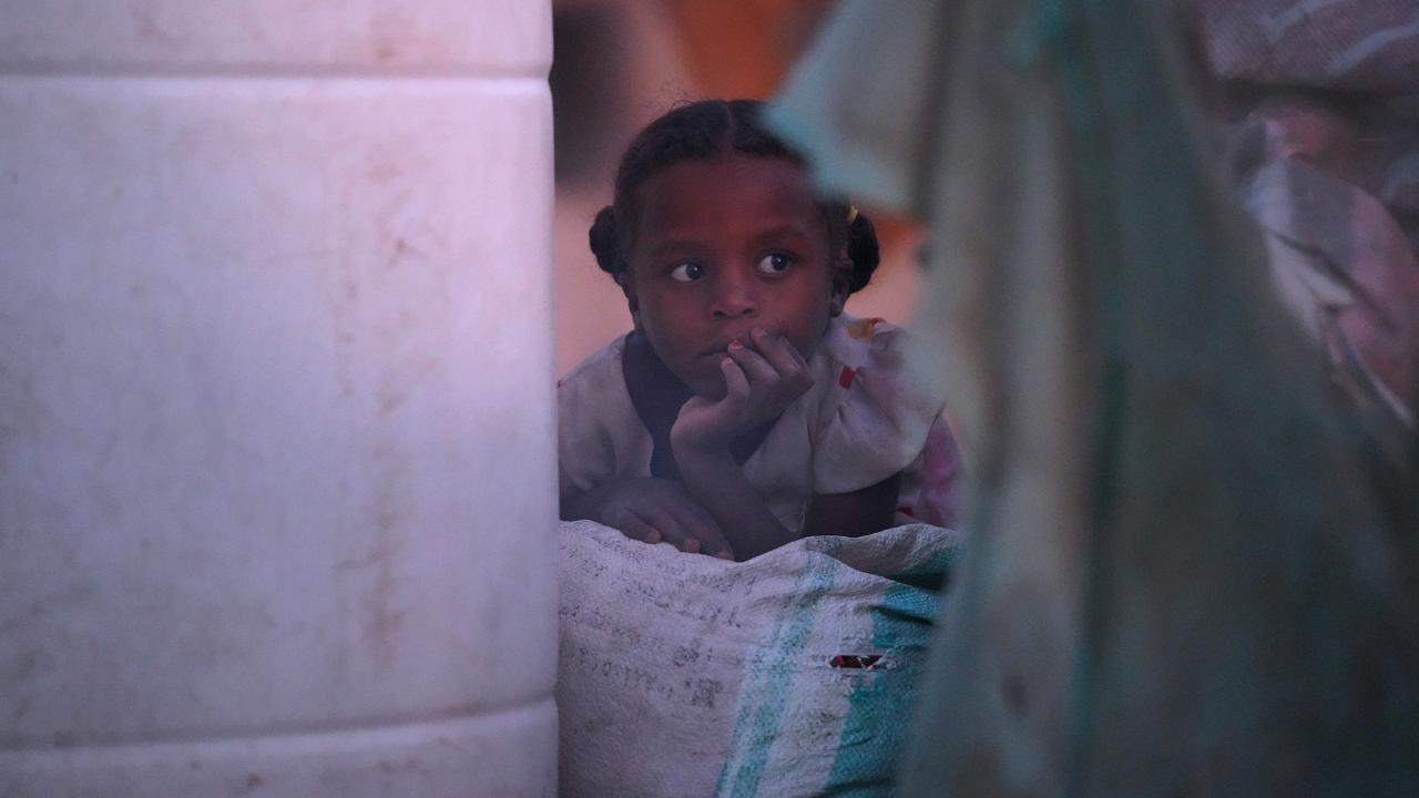 Kış mevsiminin girmesi ve soğukların başlamasıyla yaşadıkları sıkıntıların daha da arttığını söyleyen Mansur, şöyle devam etti: