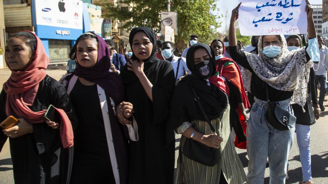 Başbakan Hamduk gözaltına alınmıştı