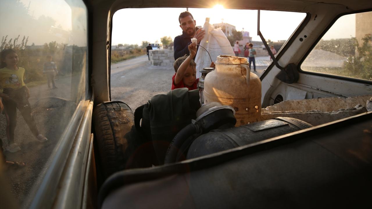 Dedelerinden miras "kurbağa avcılığı" mesleğiyle geçimlerini sağlıyorlar