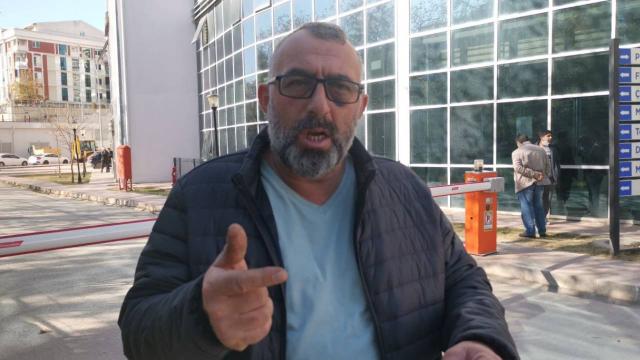 Kocaelinde bir yolcu, otobüs şoförü ve yakınları tarafından darbedildi