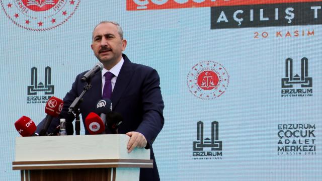 Bakan Gül: Konu çocuksa tüm kurumların destek olması gerekiyor