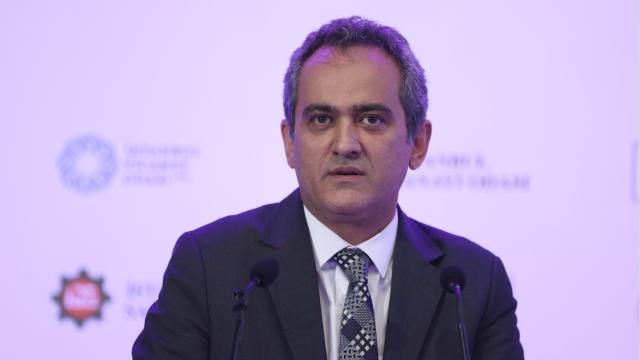 Bakan Özer: 2022 yılında kütüphanesi olmayan okul kalmayacak