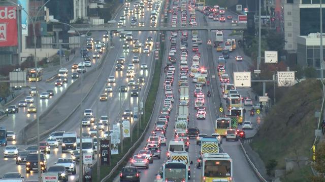 Kara yollarında durum: Yol çalışmaları devam ediyor
