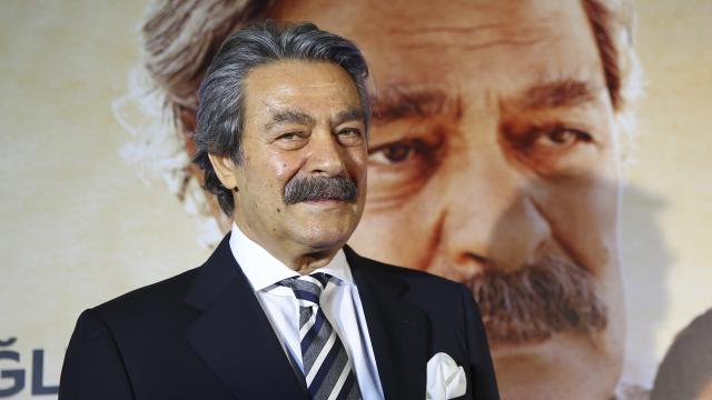 Sanatçı Kadir İnanır ameliyat edildi... Kadir İnanırın sağlık durumu nasıl?