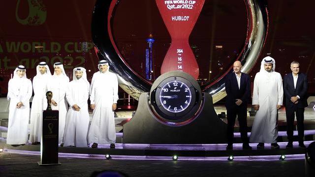 Katarda 2022 FIFA Dünya Kupası geri sayım saati açıldı