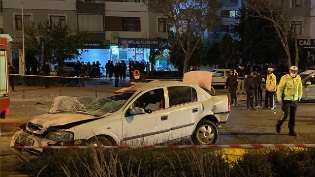 Trafikte yarışan sürücü 2 kişinin ölümüne neden oldu