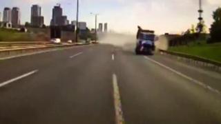 TEM'deki feci kazanın görüntüleri ortaya çıktı