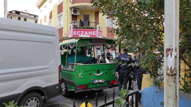 Elektrik sobasından çıkan yangında bir kişi hayatını kaybetti