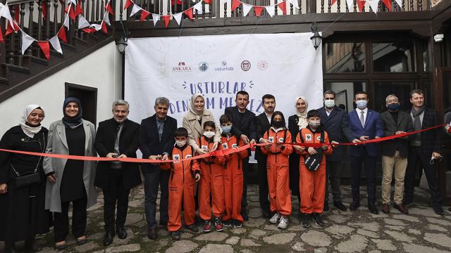 Ankaradaki Usturlab Deneyim Merkezi açıldı