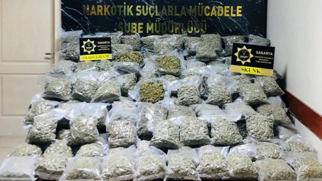 Sakaryada 64 kilo uyuşturucu ele geçirildi