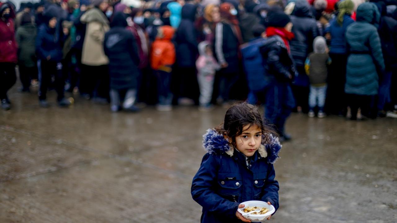Kovid-19 vakalarında artış, 3. doz ihtiyacı ve seyahat kurallarının revizesi