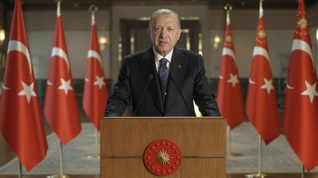 Cumhurbaşkanı Erdoğan: Göç, terör gibi sorunlara kalıcı çözümler üretmemiz gerekiyor