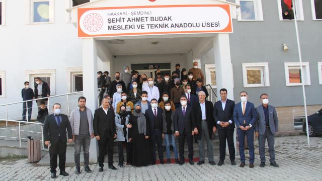 Hakkaride PKKlı teröristlerin katlettiği Ahmet Budakın adı ilçedeki okulda yaşatılacak