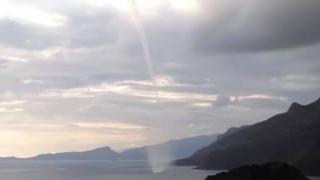 Mersin'de denizde hortum oluştu