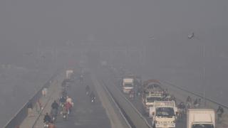 Pakistan'da okullar ve ofisler 3 gün kapalı kalacak