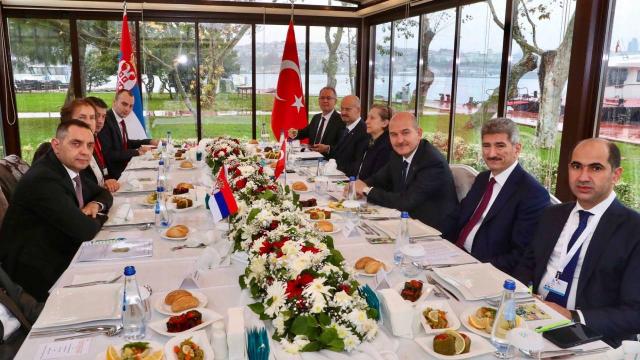 Bakan Soylu, Sırp mevkidaşı ile bir araya geldi