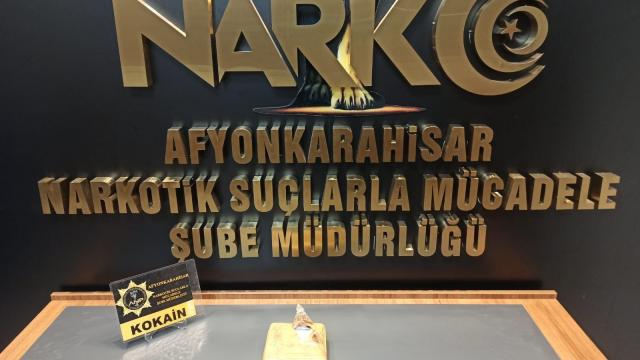 Afyonkarahisarda uyuşturucu operasyonunda 2 şüpheli yakalandı