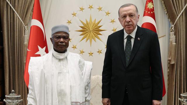 Cumhurbaşkanı Erdoğan, İİT Genel Sekreteri Tahayı kabul etti