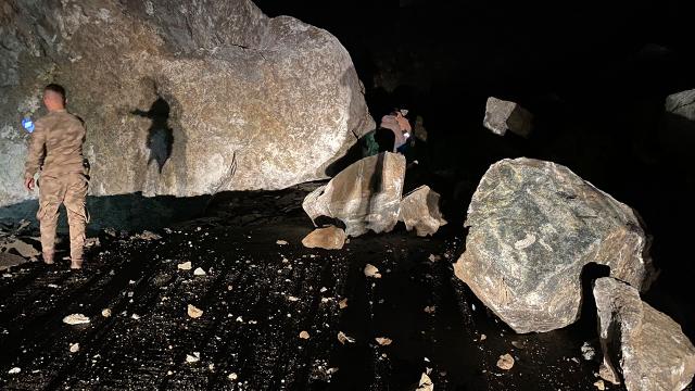 Giresunda heyelan: Bulancak-Kovanlık kara yolu ulaşıma kapandı