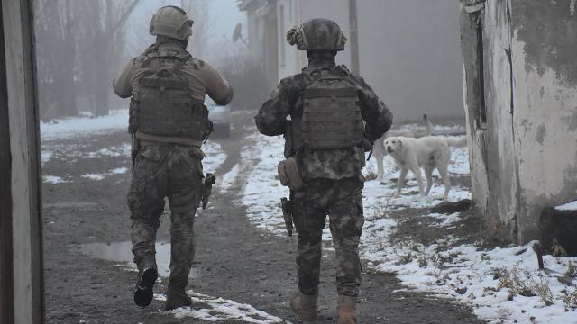 Karsta PKK/KCK operasyonu: 3 gözaltı