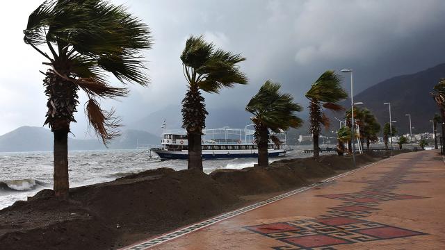 Meteorolojiden Doğu Akdeniz için fırtına uyarısı