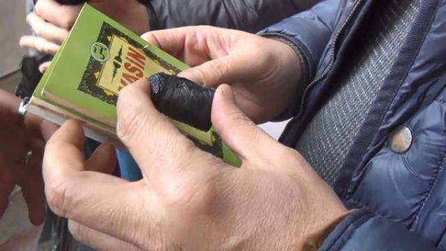 "Şifa muskası" ticareti yaparken yakalandı