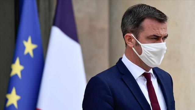 Fransada maske zorunluluğu geri geldi