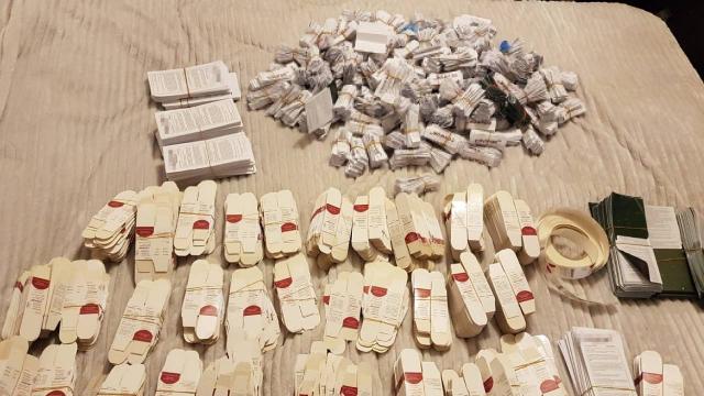 İstanbulda sahte COVID-19 ilacı operasyonu: 5 gözaltı