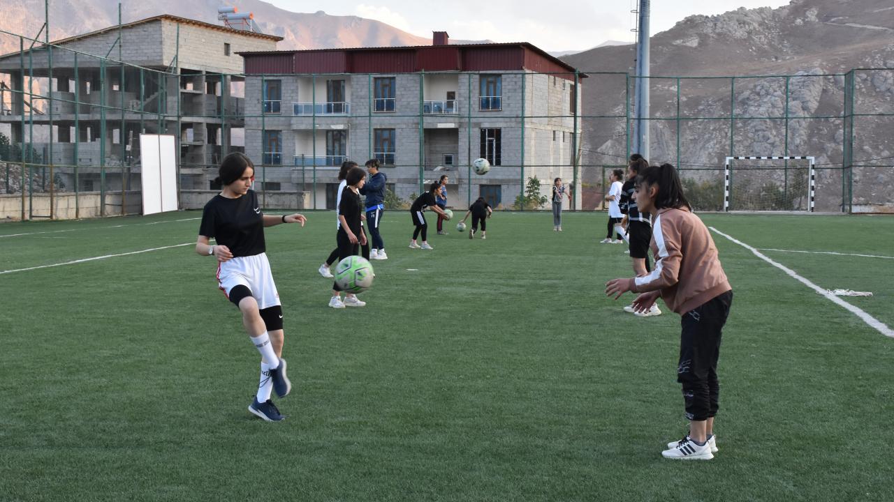 Futbolcu adaylarının hedefi profesyonel olmak