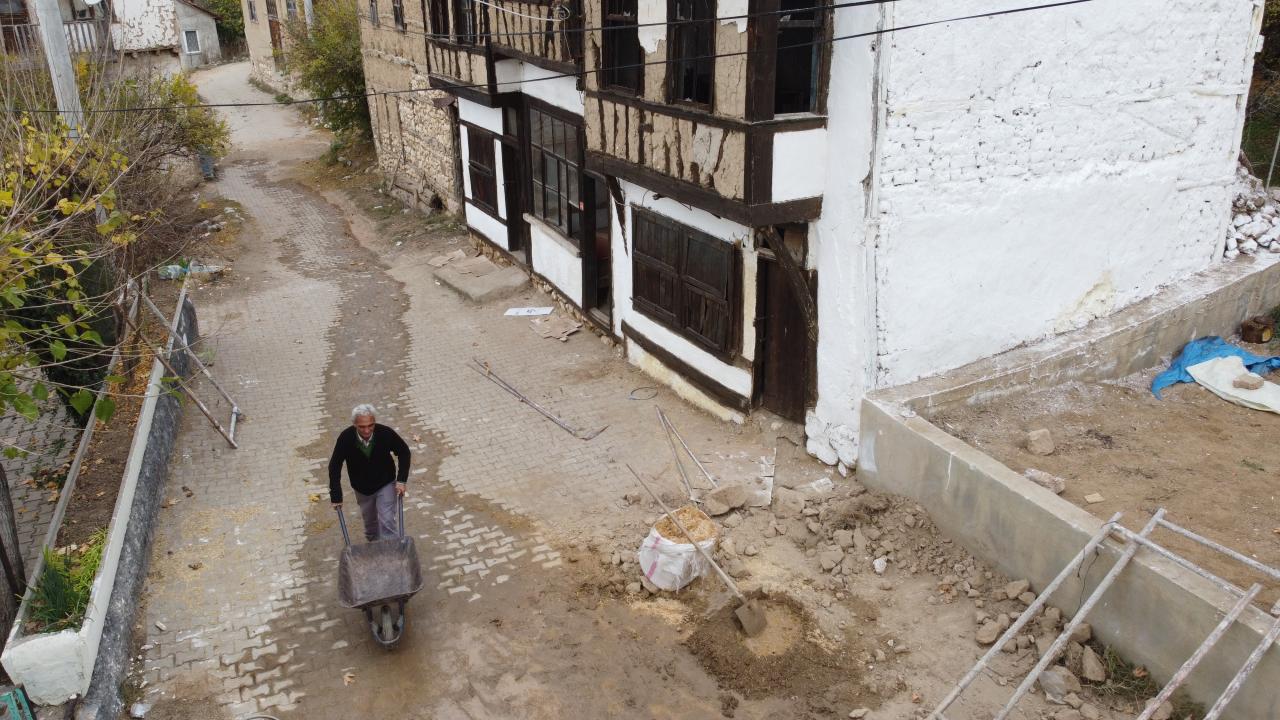 "Düzenin bozulmadığı nadir köylerden biri"