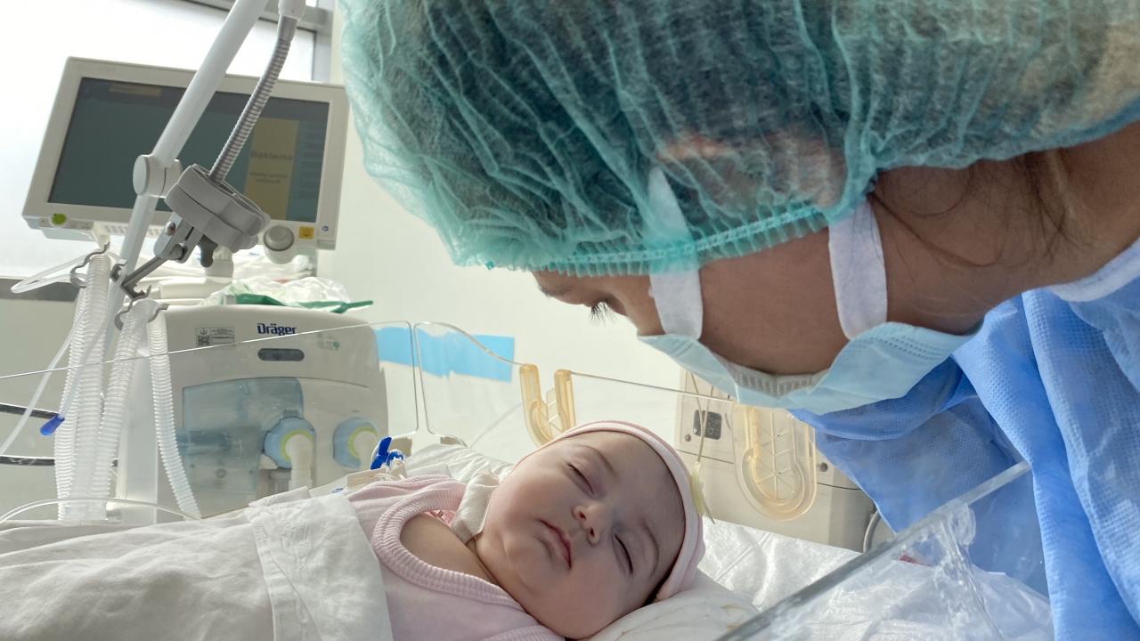 Ameliyat başarılı geçti, Ecrin bebek evine kavuştu