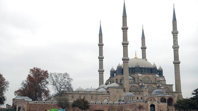 Selimiye Camiinde restorasyon çalışmaları başladı