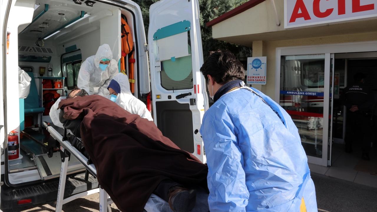 "Adeta herkesin kaçtığı bir yangına giriyoruz"