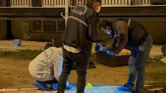 Antalyada bir kişi eski eşini pompalı tüfekle öldürdü