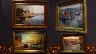 Dün sana 'tuvallerden' baktım aziz İstanbul