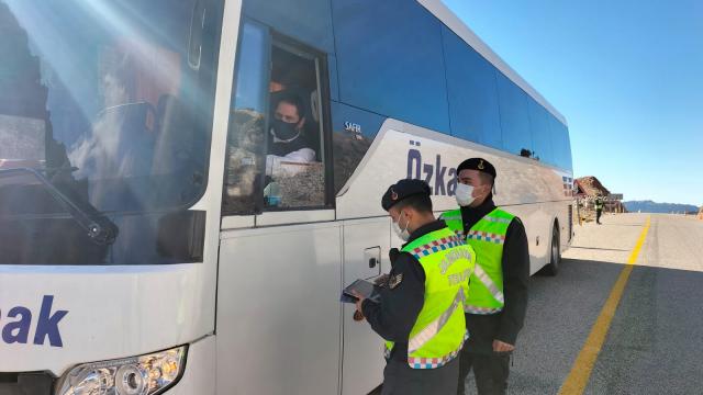 Antalyada zorunlu kış lastiği denetimi yapıldı