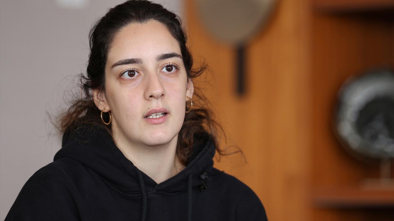 Rehber köpeğin eğitimi 2 yıl sürüyor