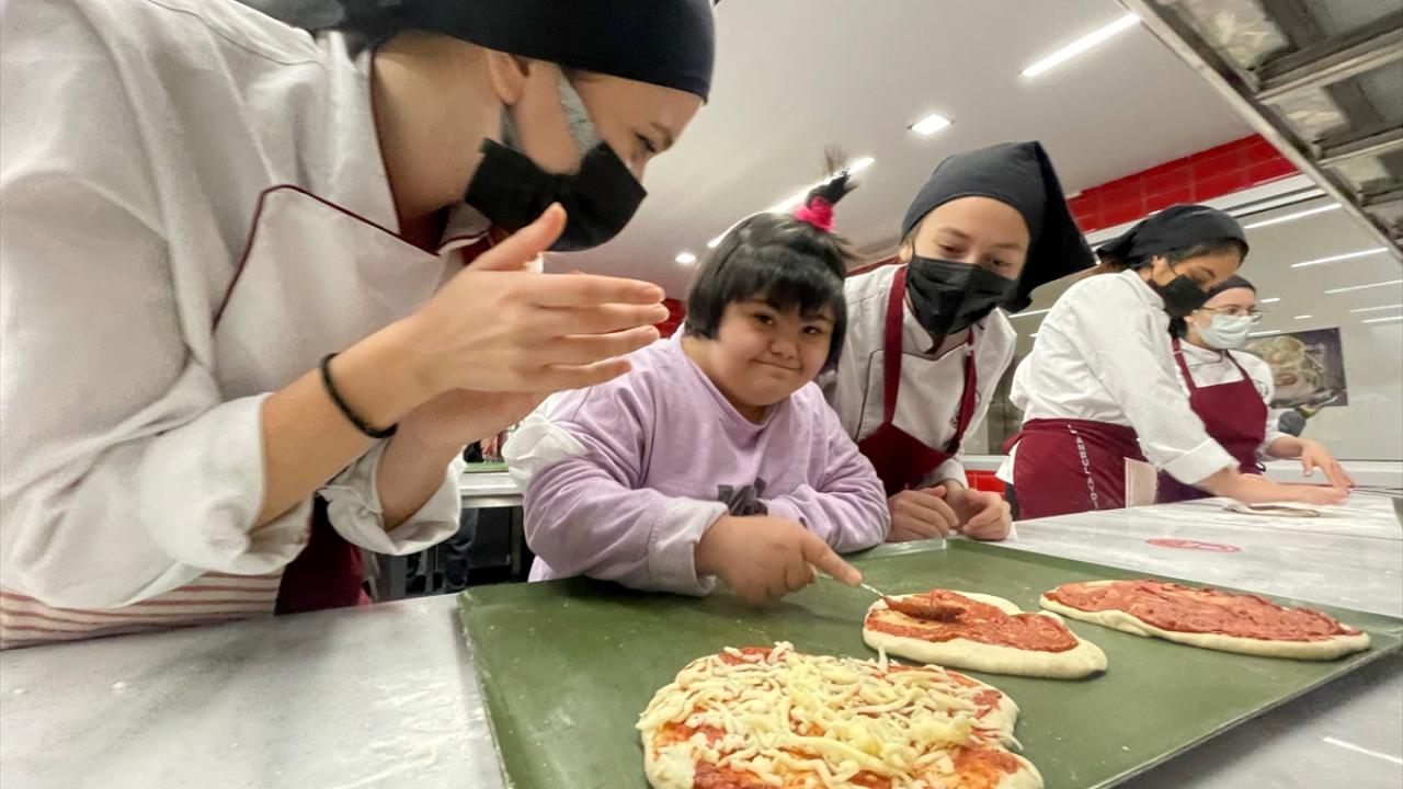 "Sosyalleşen çocuklar daha mutlu"