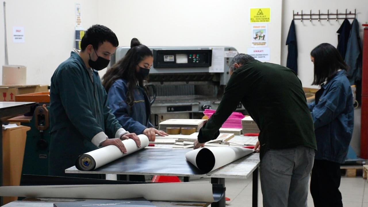 MESLEK LİSESİ ÖĞRENCİLERİ SİGORTA KOLLARINA DAHİL EDİLMELİ