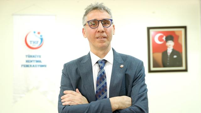A Milli Erkek Hentbol Takımı Okan Halaya emanet