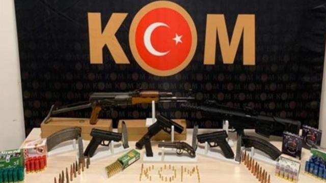 Antalyada silah kaçakçılığı operasyonu: 2 tutuklama