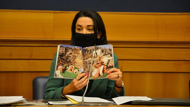 Azerbaycan Ombudsmanı: Ermeniler mayınlı yerlerin haritasını vermiyor