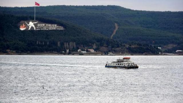 Gökçeada ve Bozcaada hatlarındaki tüm feribot seferleri iptal oldu