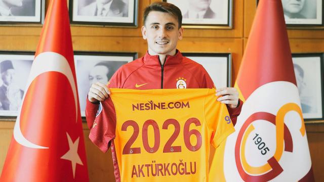 Galatasaray Kerem Aktürkoğlunun sözleşmesini yeniledi
