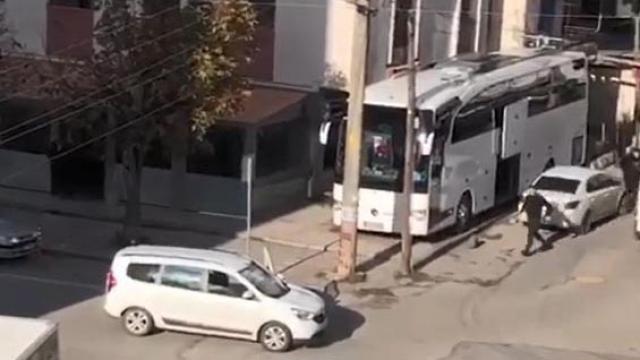 Gebzede silahlı çatışma: 1 ölü, 2 yaralı