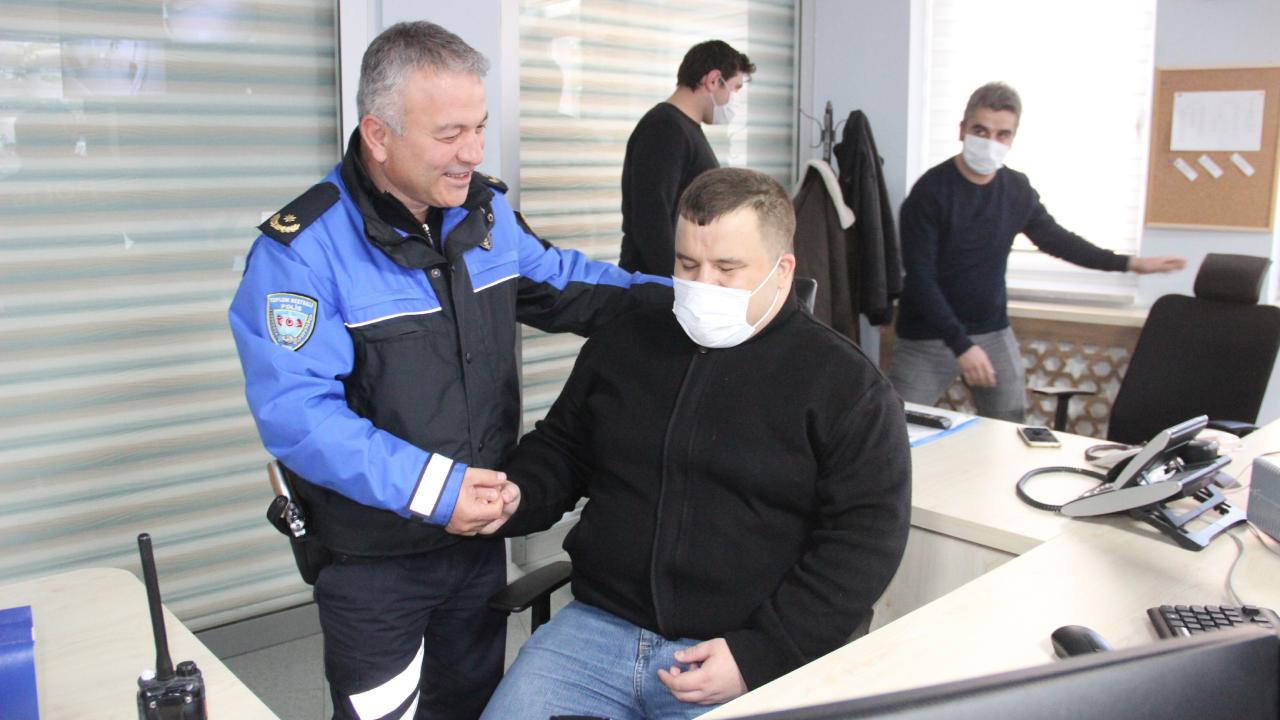 Görme engelli Mustafa’nın polislik hayali gerçek oldu