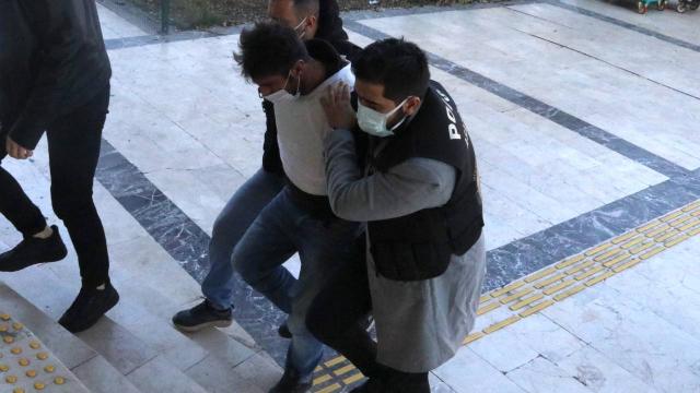 Şanlıurfada silahlı saldırıya uğrayan çocuk hayatını kaybetti