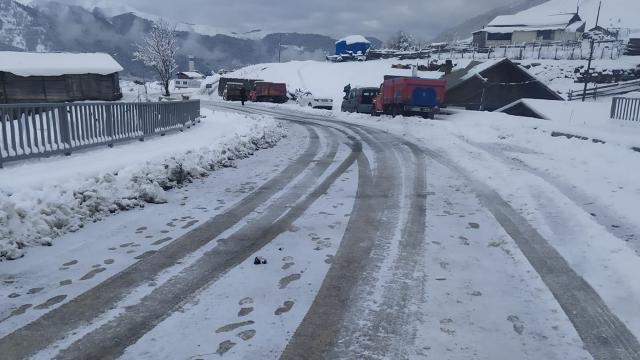 Artvin-Ardanuç-Ardahan karayolu ulaşıma kapandı